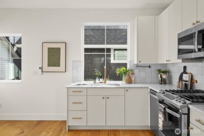 2815 E Denny Way #B, Seattle, WA 98122 - Photo 8