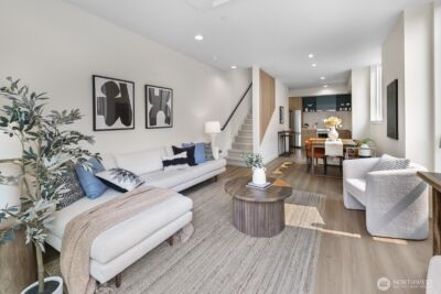 318 B Bellevue Avenue E, Seattle, WA 98102 - Photo 11