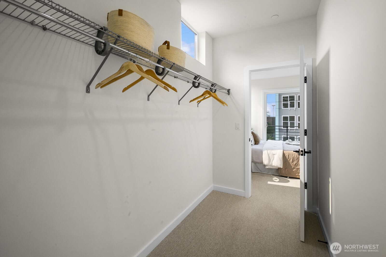 318 B Bellevue Avenue E, Seattle, WA 98102