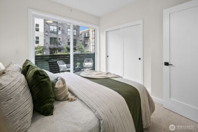 318 B Bellevue Avenue E, Seattle, WA 98102 - Photo 25