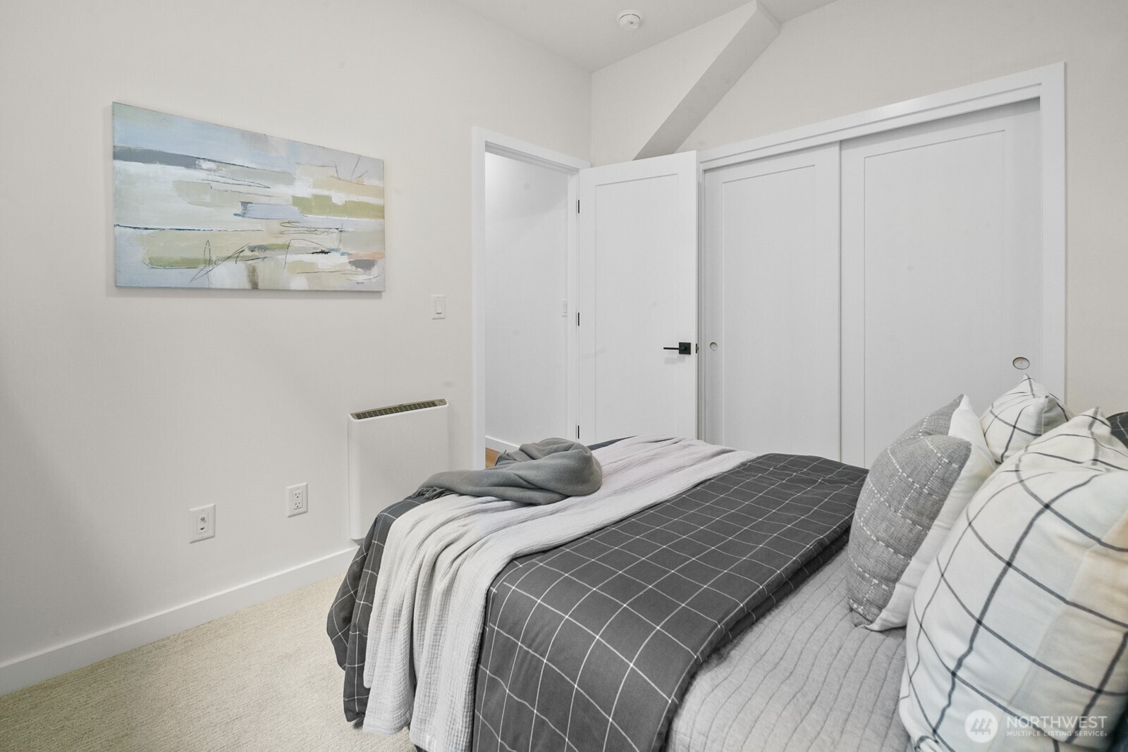 318 B Bellevue Avenue E, Seattle, WA 98102