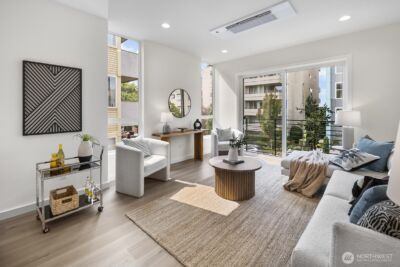 318 B Bellevue Avenue E, Seattle, WA 98102 - Photo 3