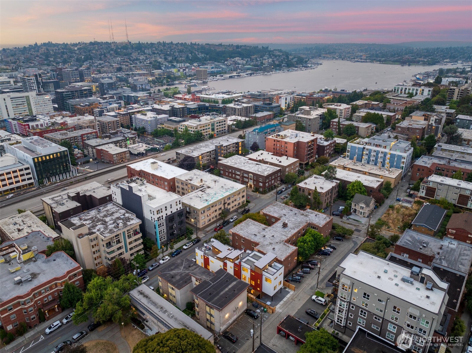 318 B Bellevue Avenue E, Seattle, WA 98102