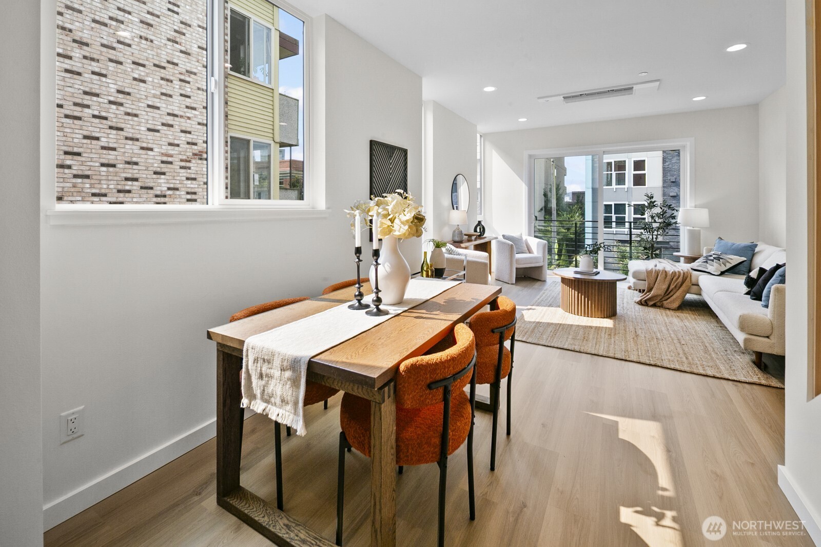 318 B Bellevue Avenue E, Seattle, WA 98102