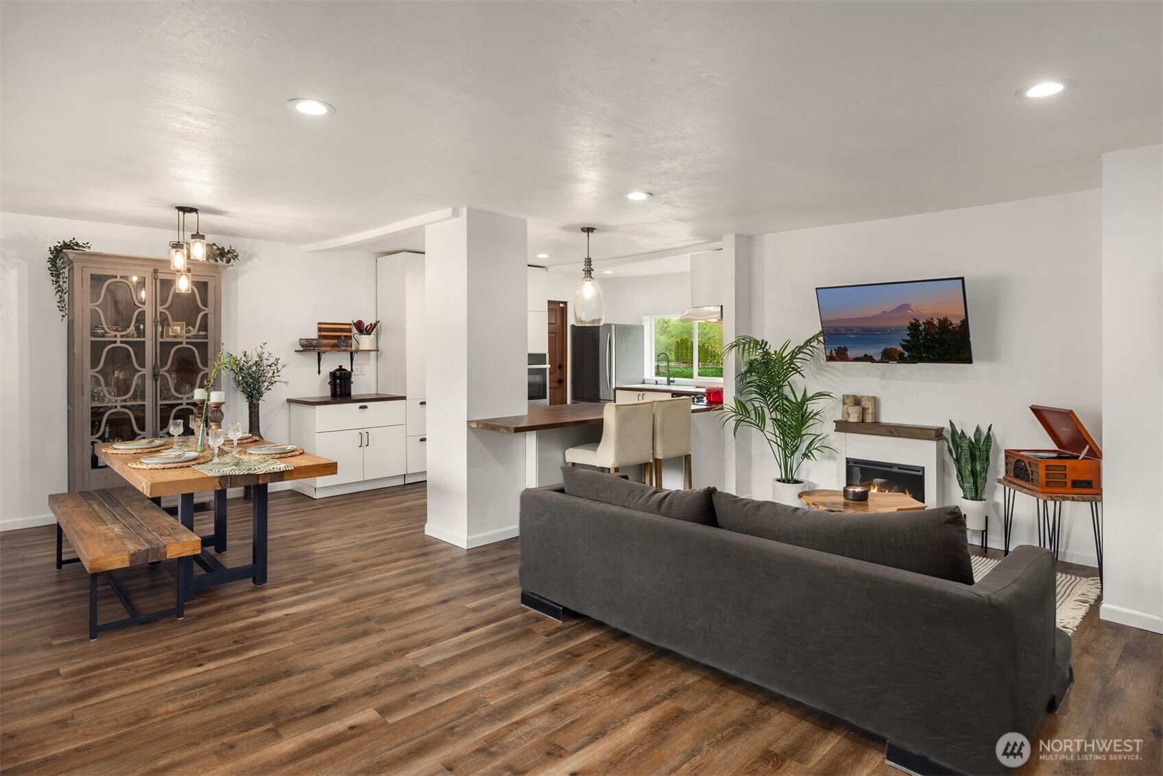 16009 Broadway Avenue , Snohomish, WA 98296