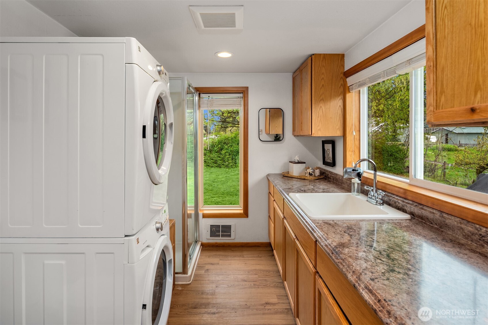 16009 Broadway Avenue , Snohomish, WA 98296