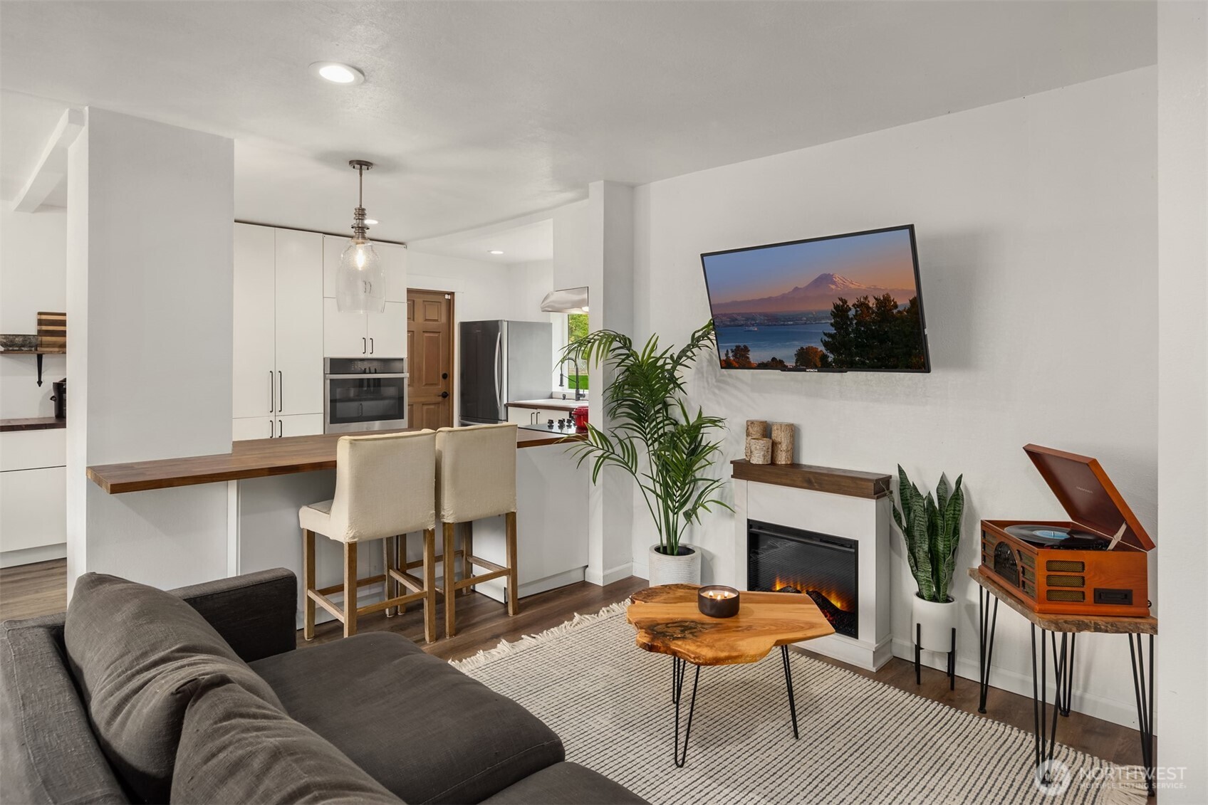 16009 Broadway Avenue , Snohomish, WA 98296