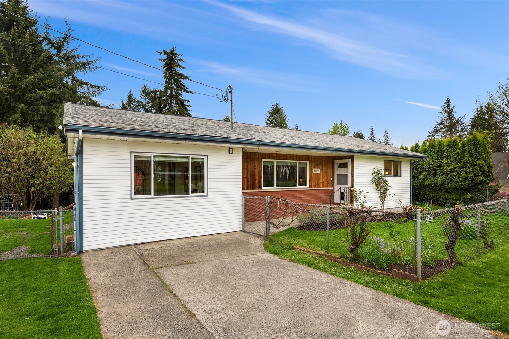 16009 Broadway Avenue , Snohomish, WA 98296