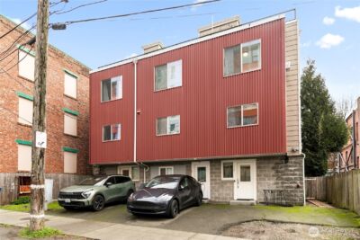 116 13th Avenue , Seattle, WA 98122