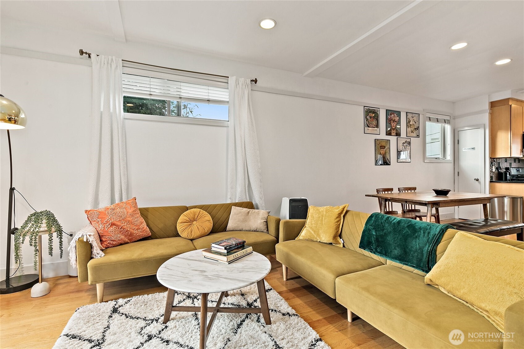 116 13th Avenue , Seattle, WA 98122