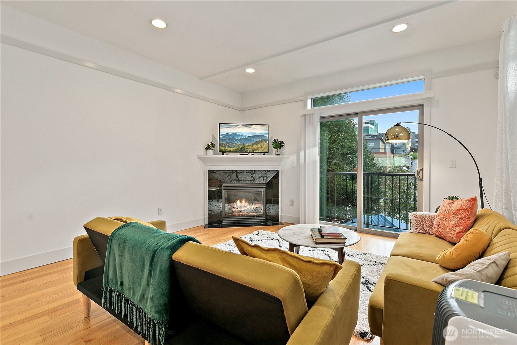 116 13th Avenue , Seattle, WA 98122