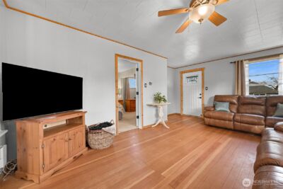 218 Evergreen Street , Mount Vernon, WA 98273 - Photo 4