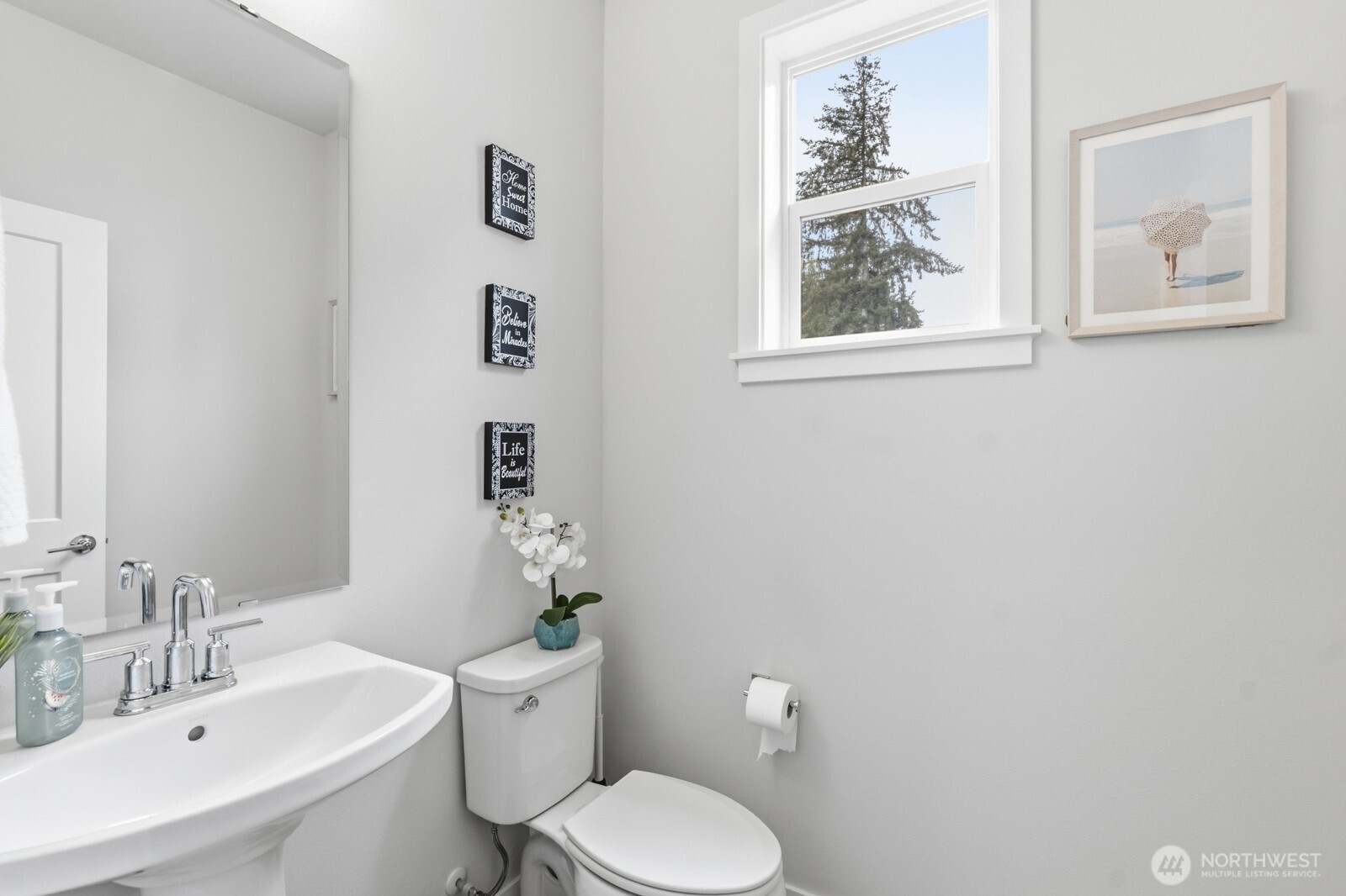 8315 56th Avenue NE, Lacey, WA 98516