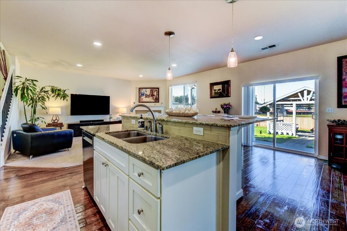 8007 230th Street Ct E, Graham, WA 98338