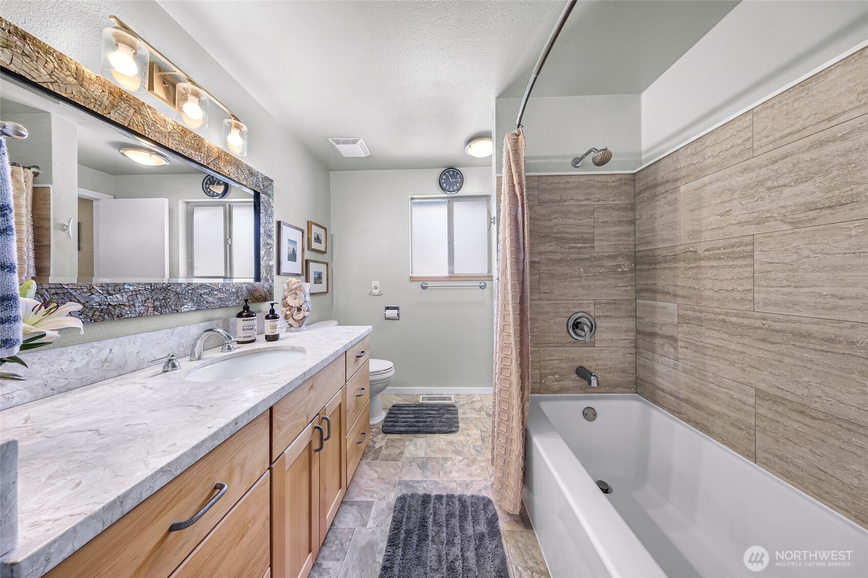 510 Cypress Road , Bellingham, WA 98225