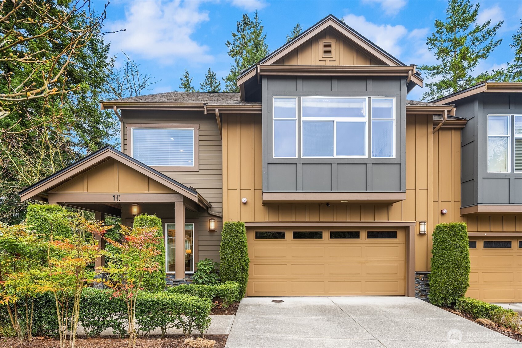 900 228th Avenue NE #1C, Sammamish, WA 98074-5804