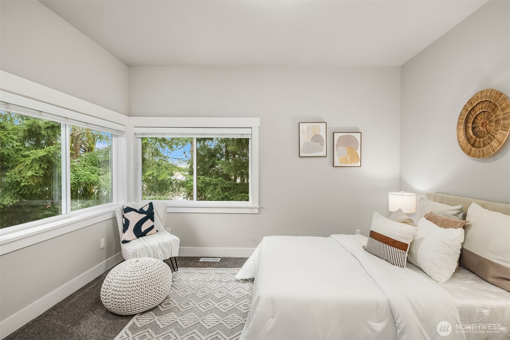 900 228th Avenue NE #1C, Sammamish, WA 98074-5804