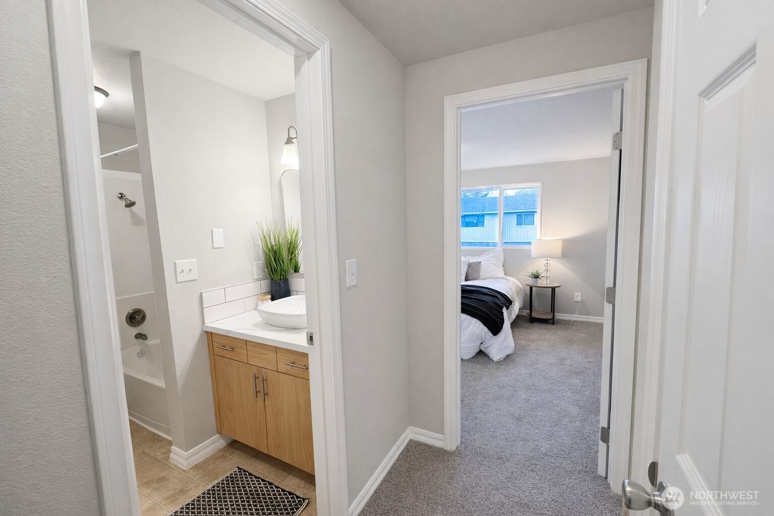 1910 75th Street SE #2E, Everett, WA 98203