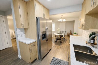 1910 75th Street SE #2E, Everett, WA 98203 - Photo 3