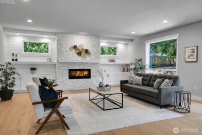 18305 Snohomish Avenue , Snohomish, WA 98296 - Photo 2