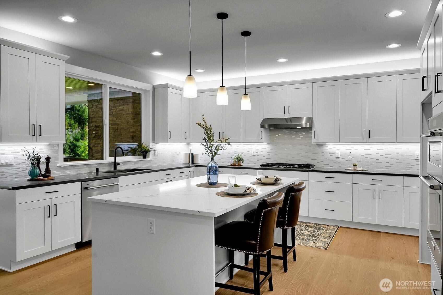 18305 Snohomish Avenue , Snohomish, WA 98296