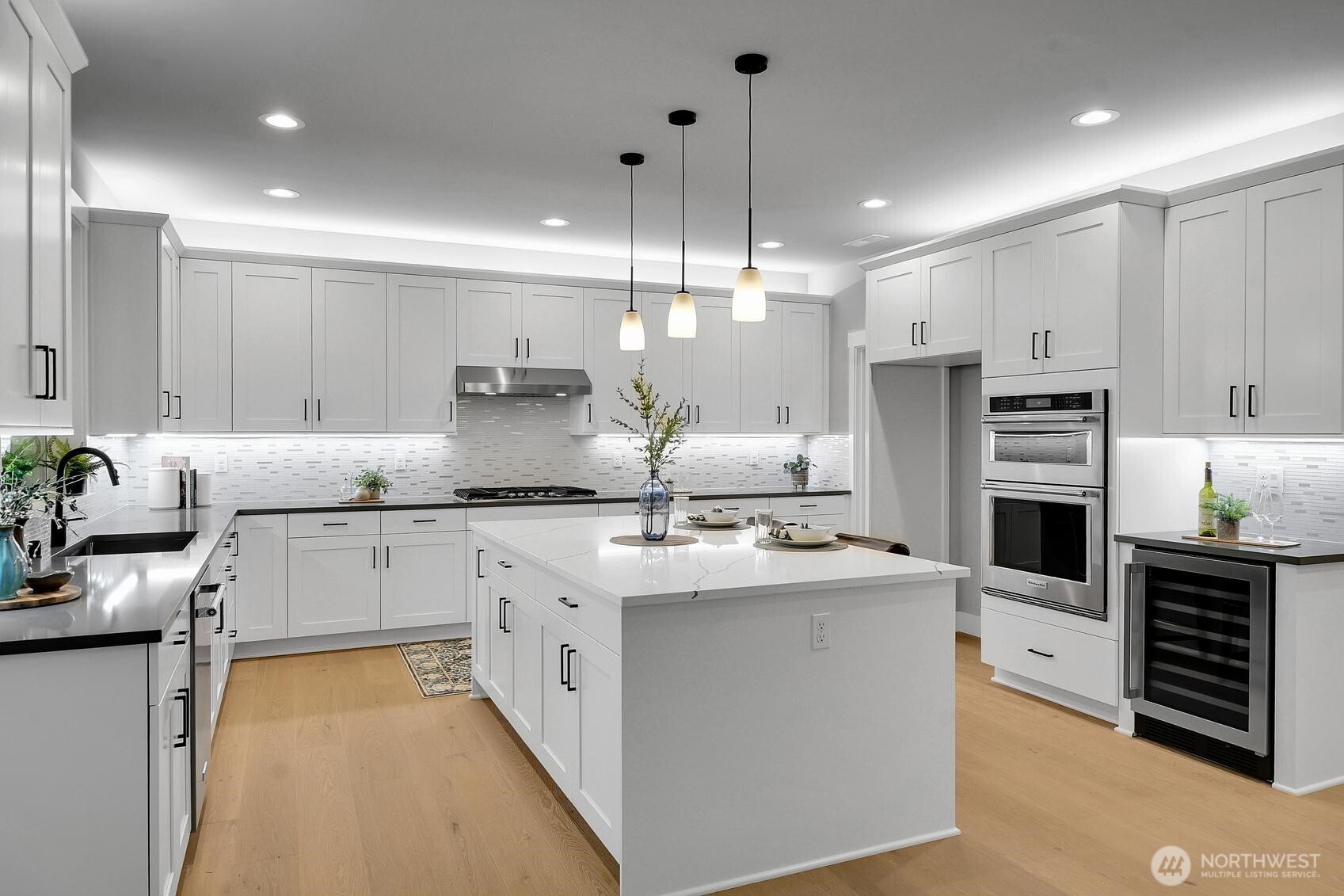 18305 Snohomish Avenue , Snohomish, WA 98296