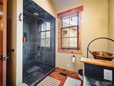 5814 Colockum Road , Malaga, WA 98828 - Photo 11