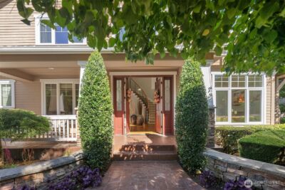 2146 277th Avenue SE, Sammamish, WA 98075 - Photo 2