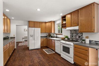 7207 Lakeside St SW , Olympia, WA 98512 - Photo 12