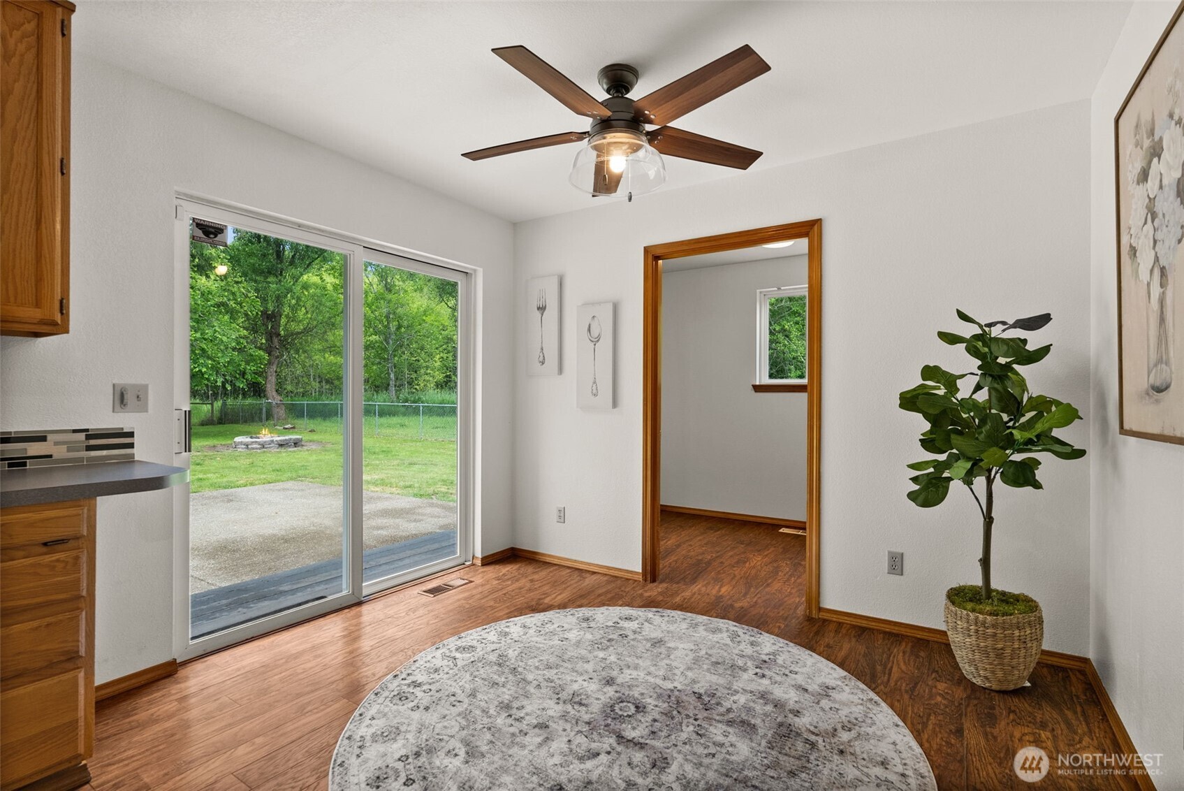 7207 Lakeside St SW , Olympia, WA 98512