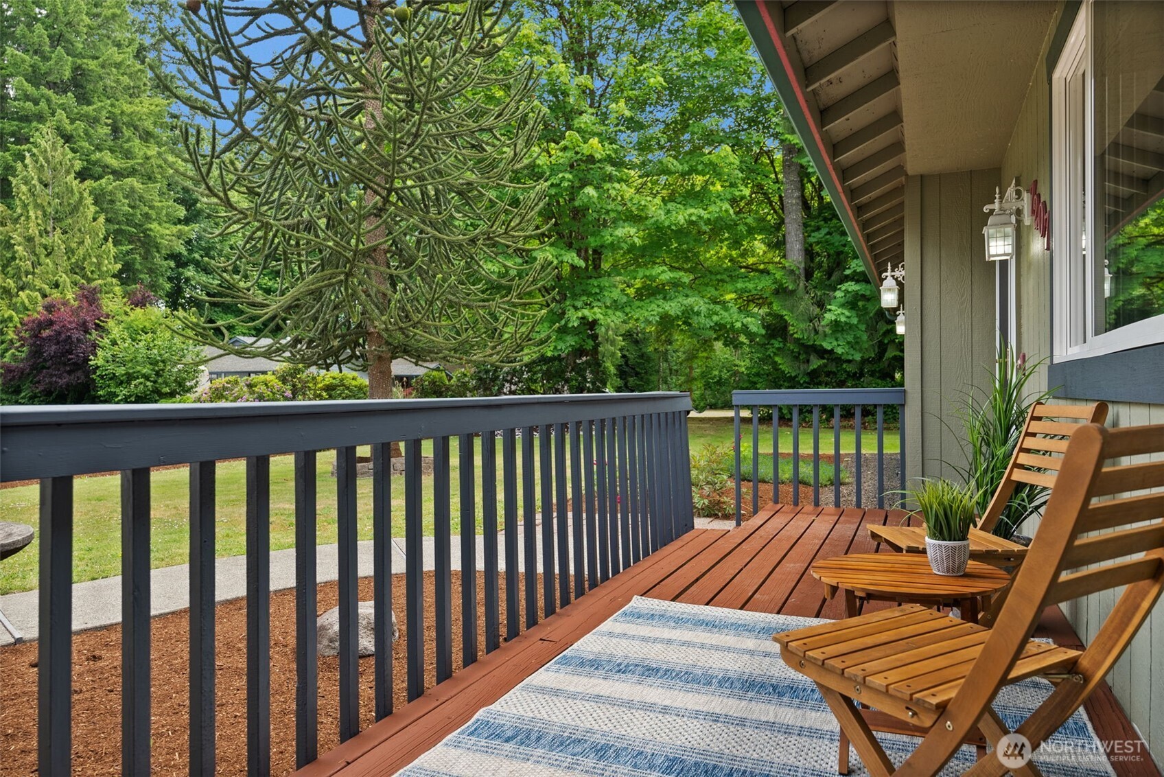 7207 Lakeside St SW , Olympia, WA 98512