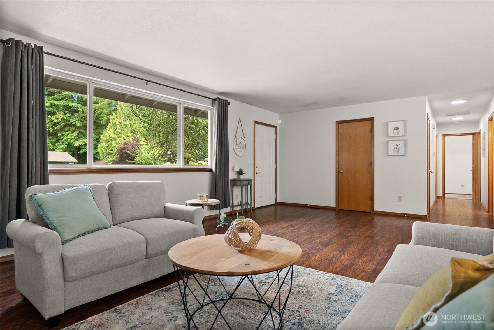 7207 Lakeside St SW , Olympia, WA 98512