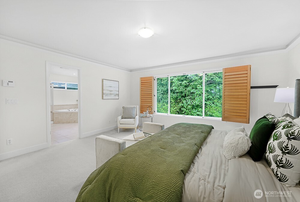 17681 NE 121st Court , Redmond, WA 98052