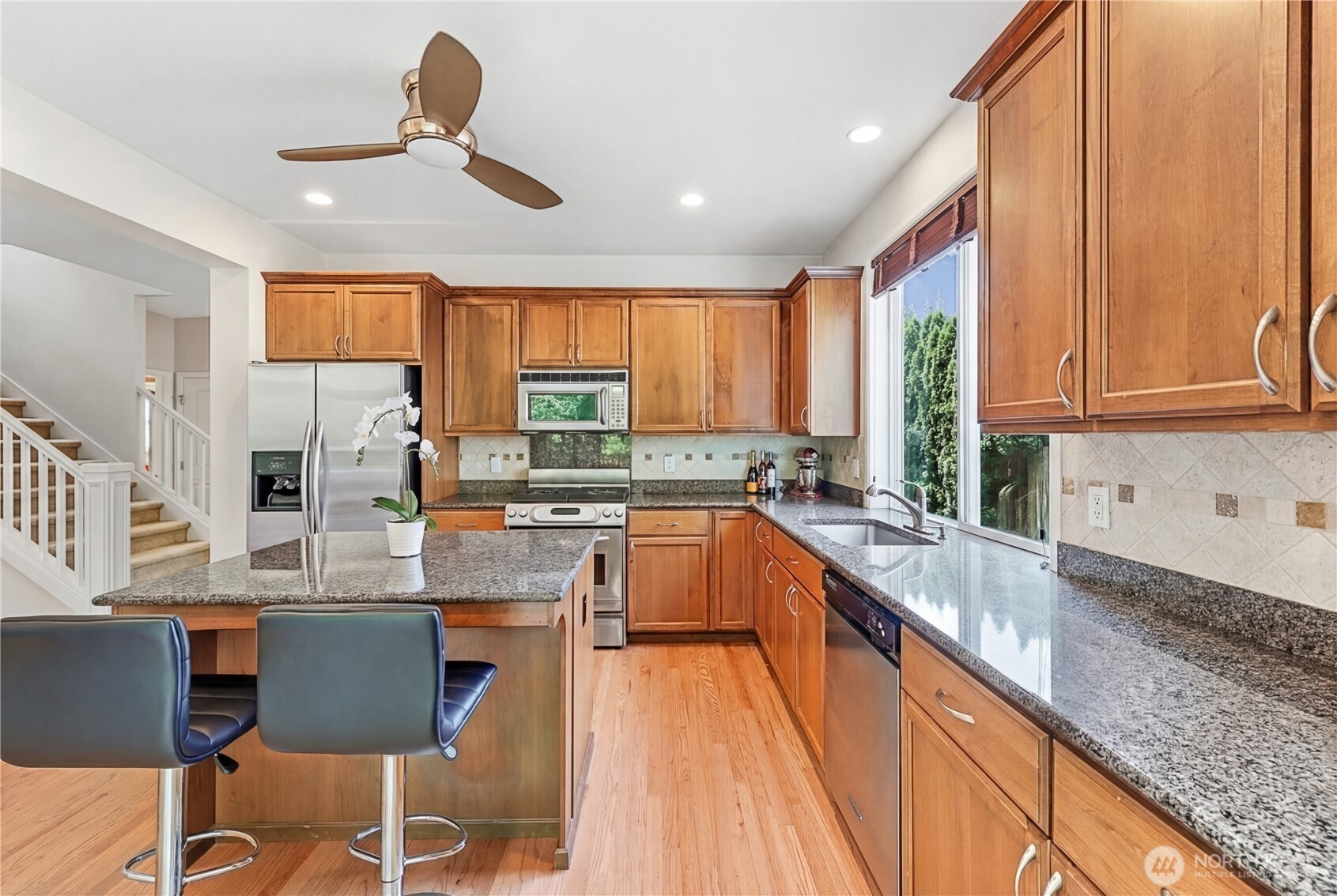 17681 NE 121st Court , Redmond, WA 98052