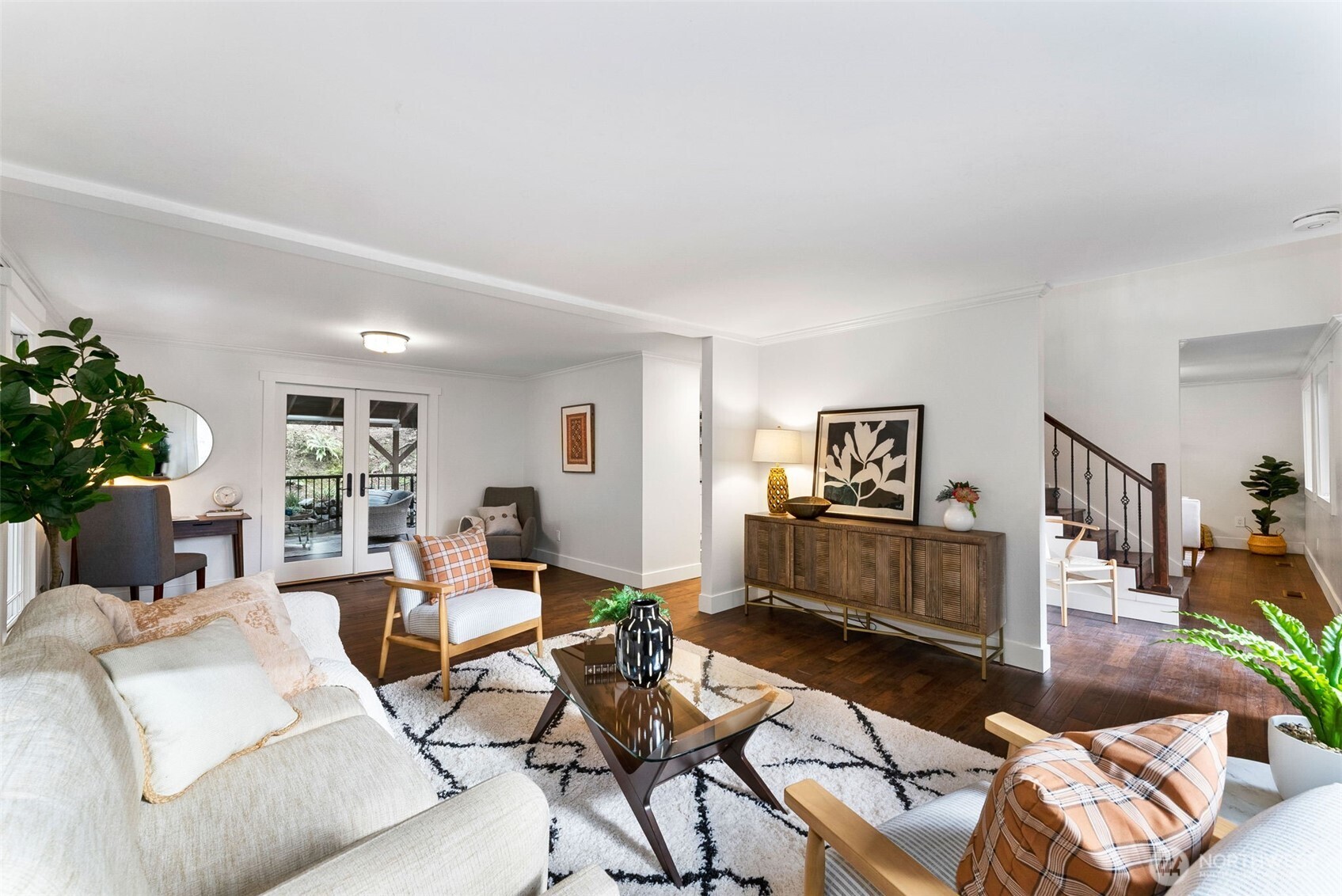 8205 NE Blakely Court W, Bainbridge Island, WA 98110