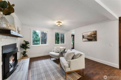 8205 NE Blakely Court W, Bainbridge Island, WA 98110 - Photo 16