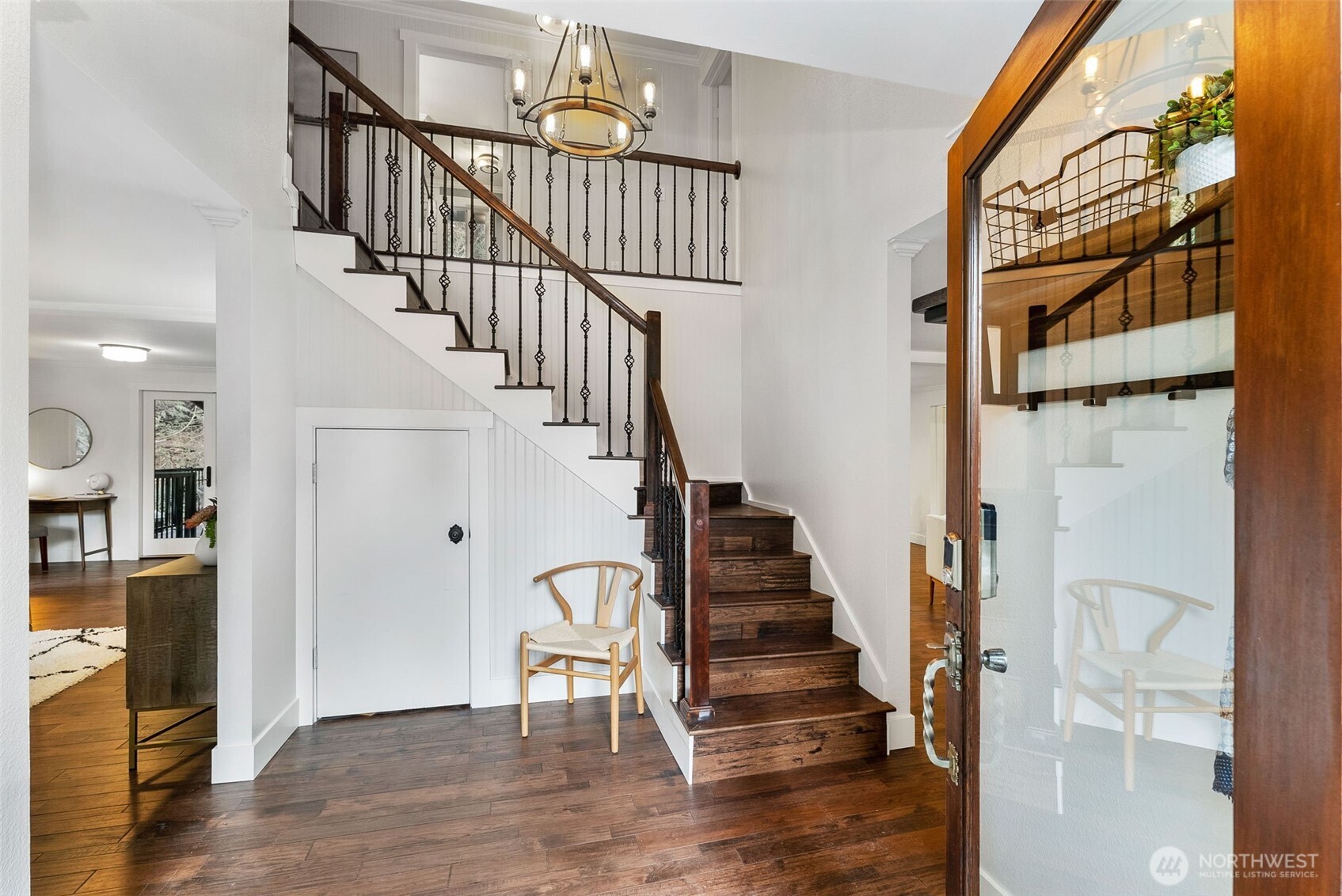 8205 NE Blakely Court W, Bainbridge Island, WA 98110