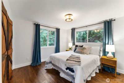 8205 NE Blakely Court W, Bainbridge Island, WA 98110 - Photo 21