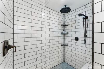 8205 NE Blakely Court W, Bainbridge Island, WA 98110 - Photo 26