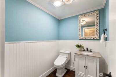 8205 NE Blakely Court W, Bainbridge Island, WA 98110 - Photo 27