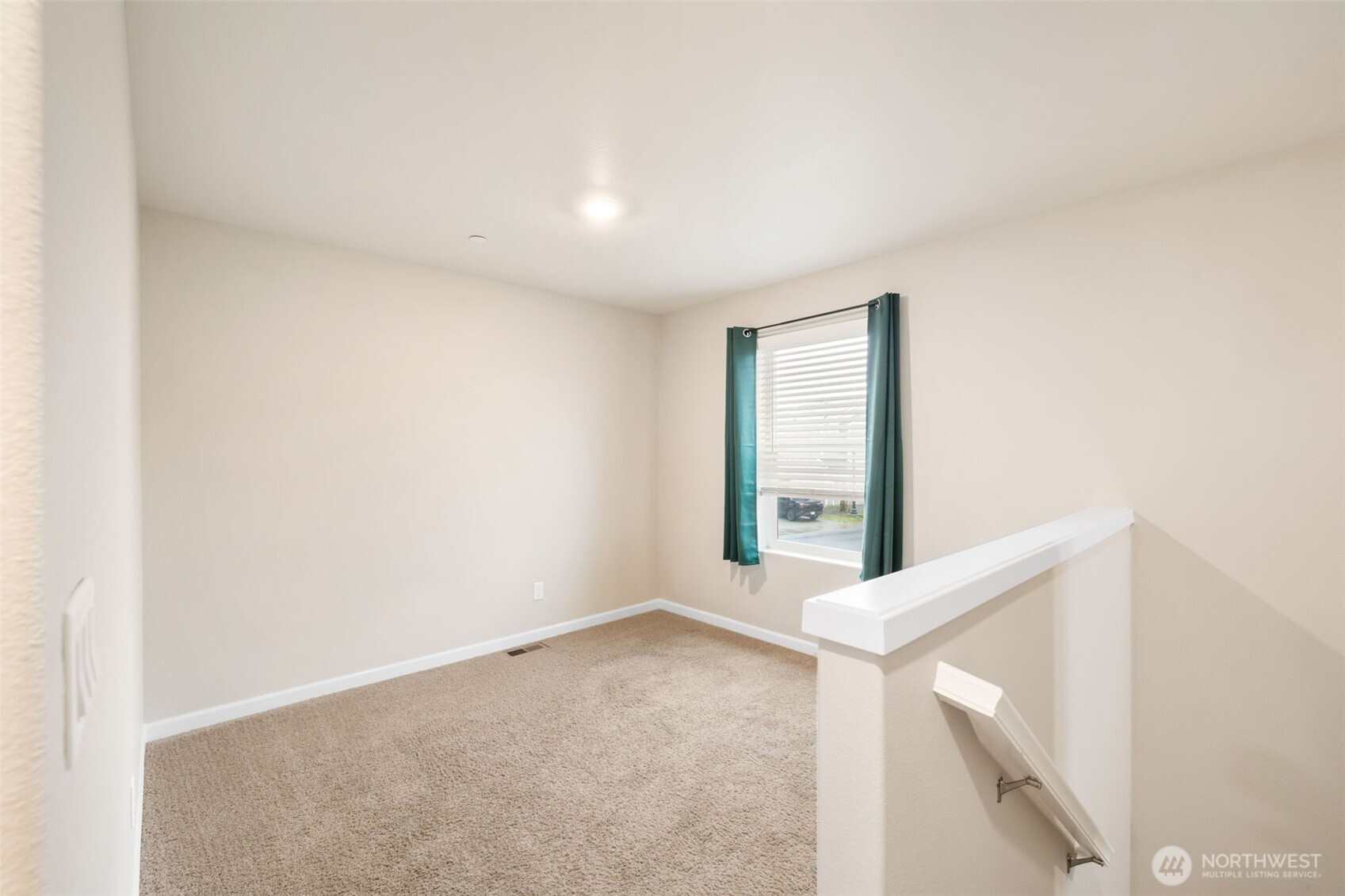 4774 Driftwood Street , Bremerton, WA 98312