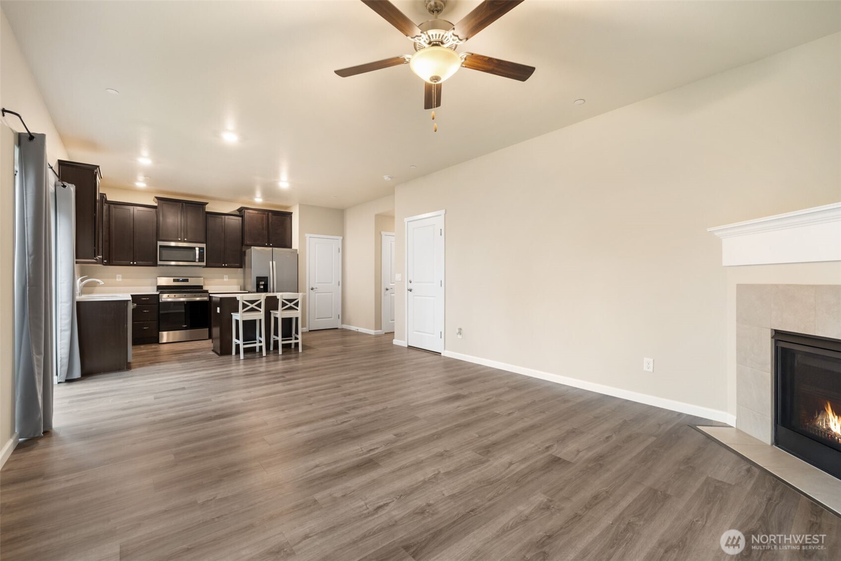 4774 Driftwood Street , Bremerton, WA 98312