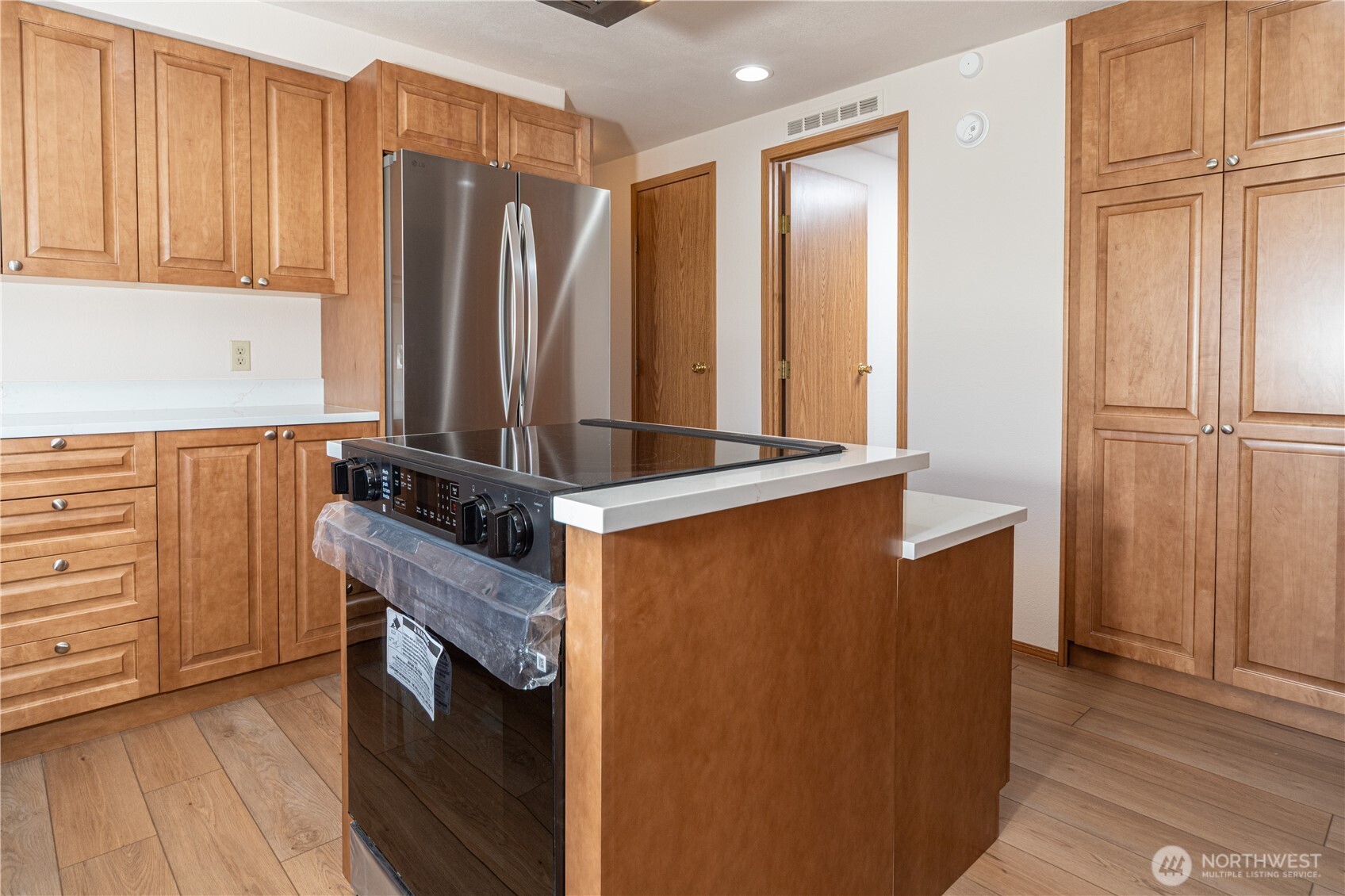 2289 Towne Point Avenue , Port Townsend, WA 98368