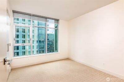 588 Bell Street #2902S, Seattle, WA 98121 - Photo 17