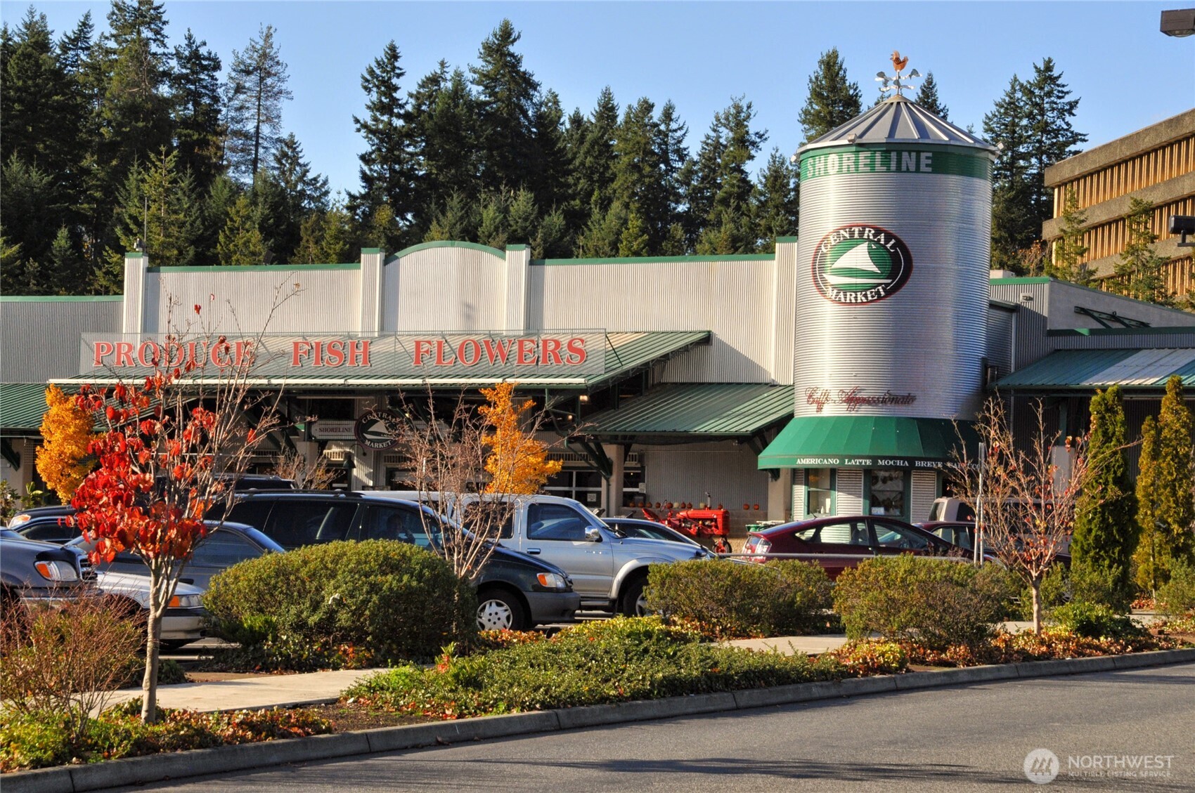 15712 Greenwood Avenue N, Shoreline, WA 98133