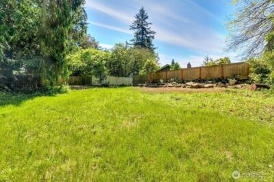 15712 Greenwood Avenue N, Shoreline, WA 98133 - Photo 6