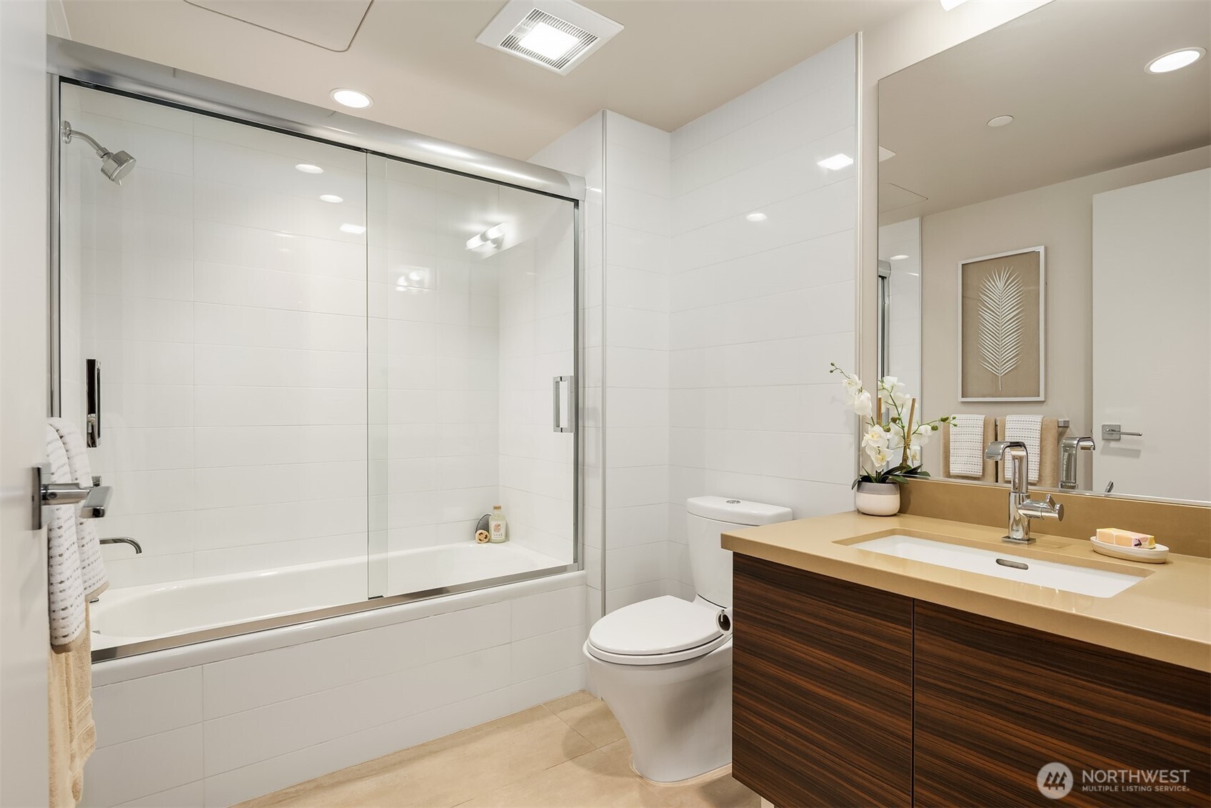 588 Bell Street #710S, Seattle, WA 98121