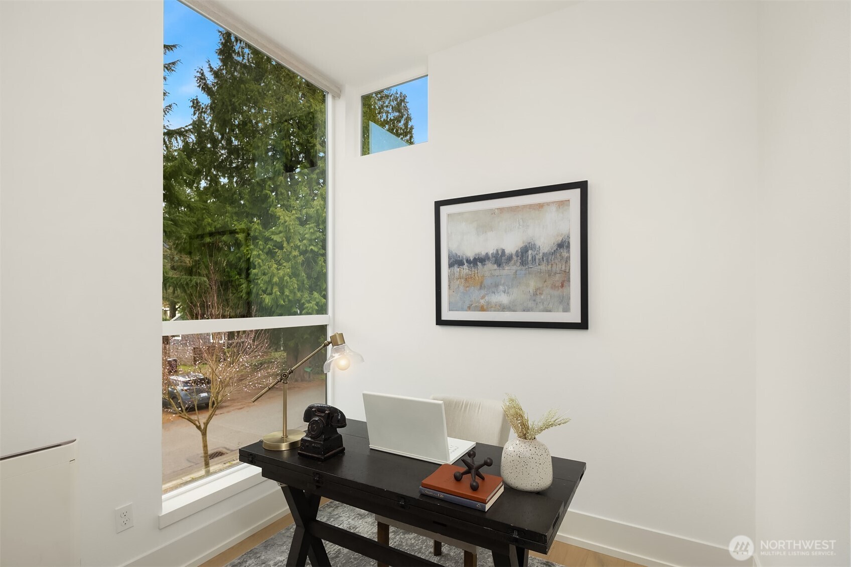 369 3rd Place NW, Issaquah, WA 98027