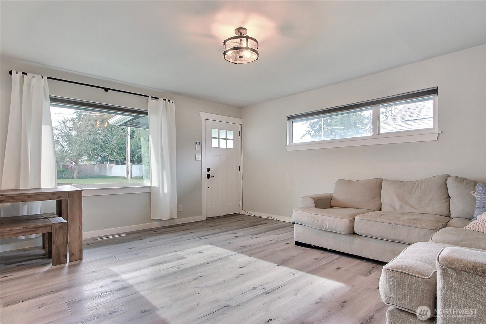 511 S 92nd St , Tacoma, WA 98444-6149