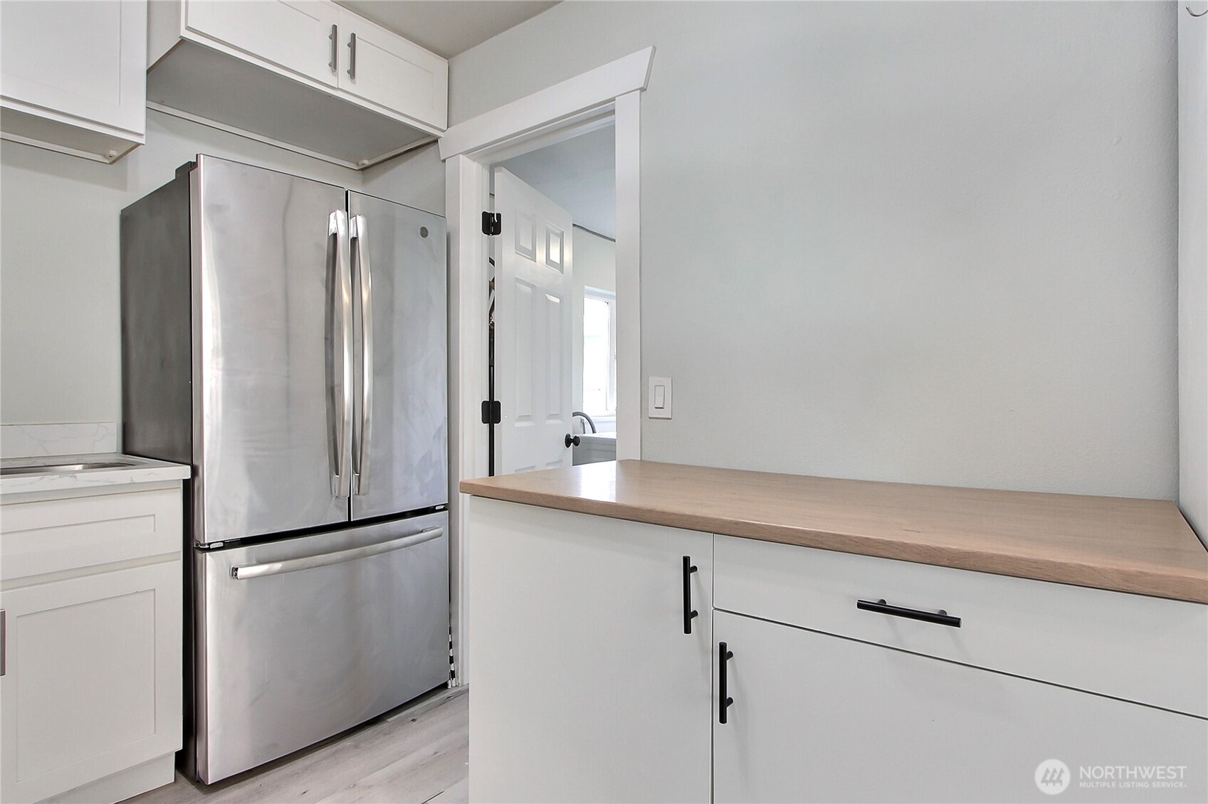 511 S 92nd St , Tacoma, WA 98444-6149